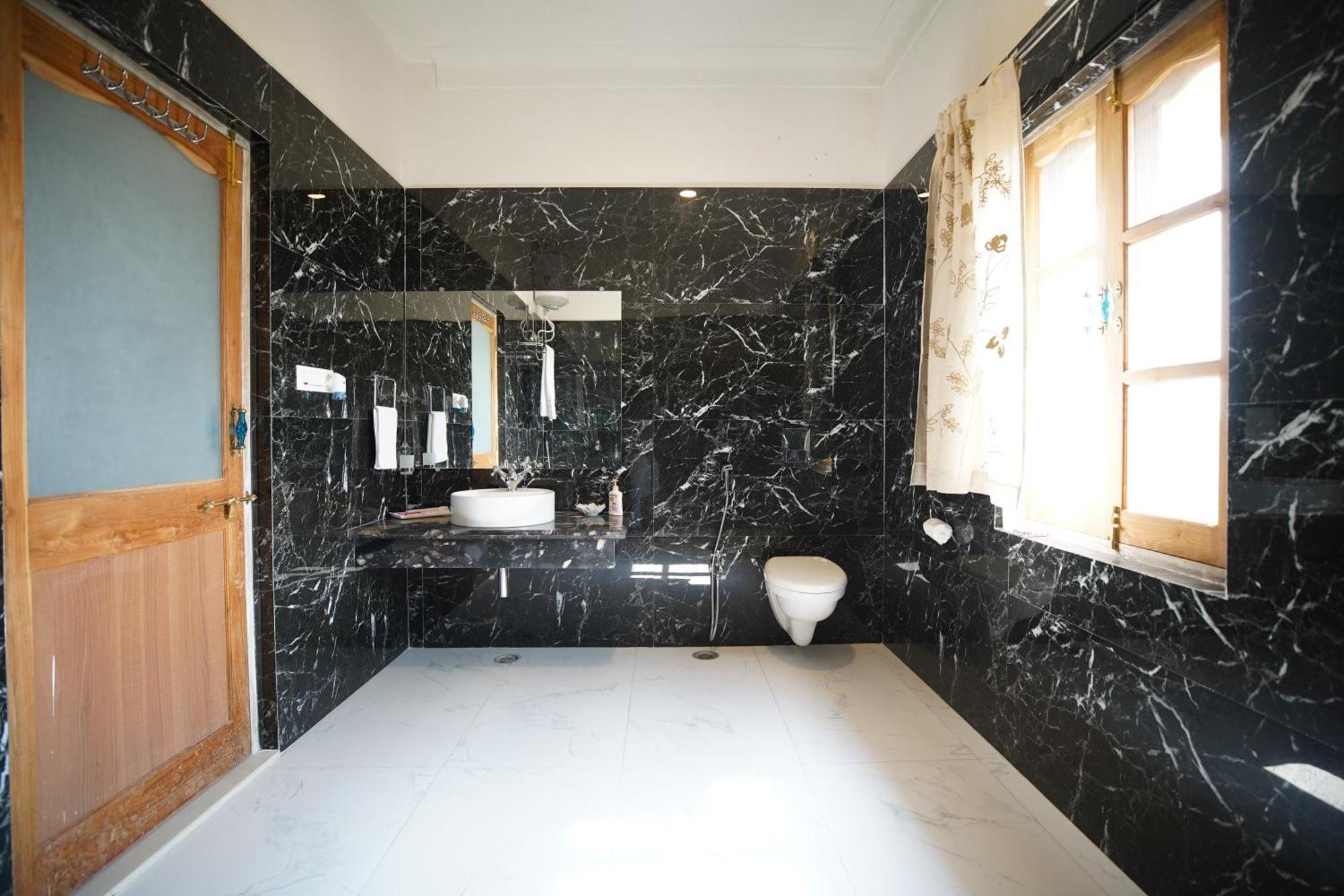 Castle Oodeypore A Boutique Stay ウダイプル エクステリア 写真